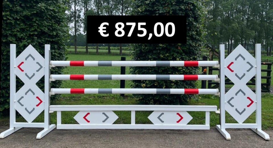 Stijl Wit Rood Grijs met prijs